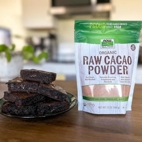 Vista 3 de NOW Foods, Cacao en polvo orgánico crudo, con polifenoles y flavonoles, secado al sol, sabor intensamente rico, 12 onzas (el empaque puede variar)