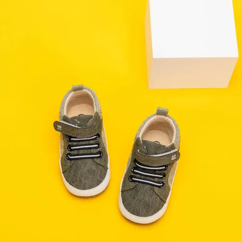 Vista 5 de KaKaKiKi - Tenis de lona para bebé infante niños tenis con suela de goma antideslizante tenis de caramelo caminantes primerizos precaminando tenis