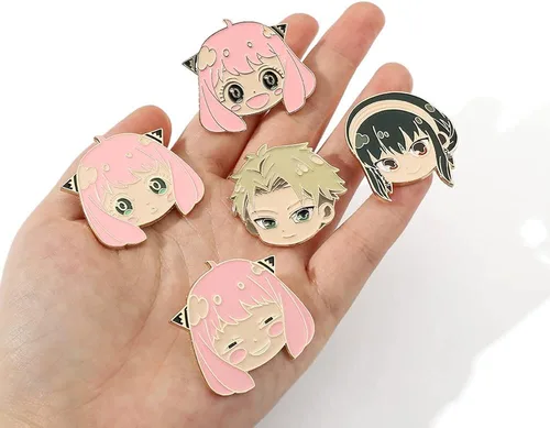 Vista 6 de PRDECE 6 pines familiares espía figura de anime broche de cosplay crepúsculo Yor Anya colección de pines regalos para mochila y ropa Zinc Sin gemas