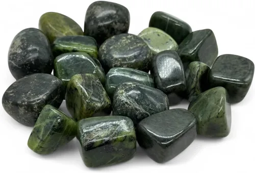 Vista 2 de Pachamama Essentials Nefrita de jade caído - Piedra curativa (1)