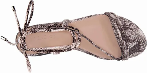 Vista 7 de The Drop Women's Samantha Flat Strappy Lace-up Sandal