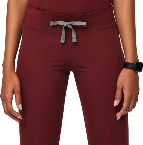 Vista 8 de FIGS Livingston - Pantalones médicos básicos para mujer, cintura de yoga, 2 bolsillos, ajuste clásico de pierna recta