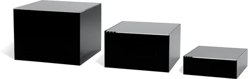 Vista 7 de Red Co. Juego de 3 elevadores de acrílico negro brillante / transparente con parte superior de cubo para exhibición con fondos huecos
