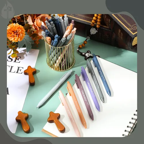 Vista 6 de Yeaqee 70 bolígrafos cristianos con versículos bíblicos, regalo con cita inspiradora, divertidos bolígrafos retráctiles motivacionales, tinta negra
