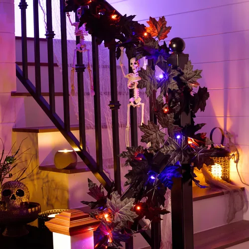 Vista 4 de Valery Madelyn Guirnalda de Halloween de 9 pies con luces para decoración