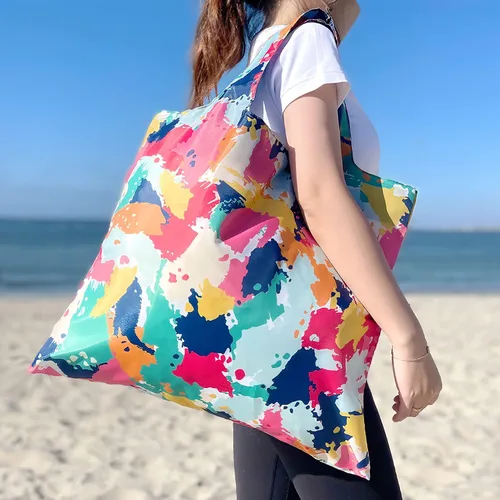 Vista 3 de Wrapables Bolsa de compras reutilizable de la colección AllyBag