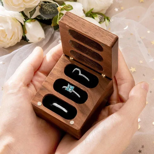 Vista 3 de Caja de madera para anillos de 3 anillos, ceremonia de boda, caja de madera grabada, accesorios de boda, cajas de anillos para ceremonia de boda