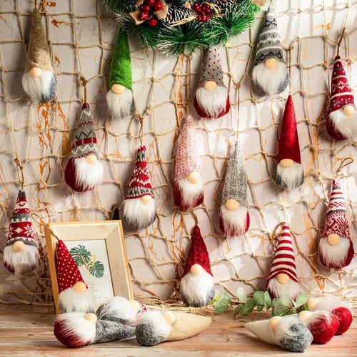 Vista 5 de Vinsot 24 piezas Adornos de árbol de Navidad colgantes de gnomo Adornos navideños colgantes a granel Adornos suecos de felpa hechos a mano Elfo