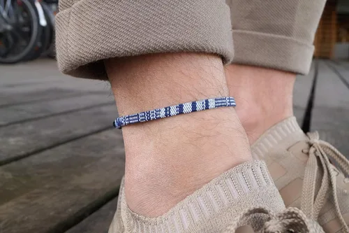 Vista 18 de Made by Nami Surfer Anklet for Men and Women Waterproof and Adjustable Surfer Ankle Bracelet String Ankle Bracelet Beach Accessory for Ethnic Hippie