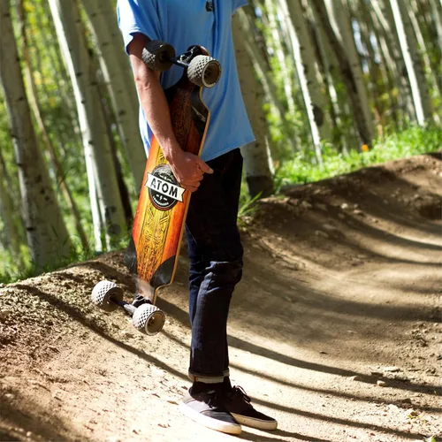 Vista 7 de Atom Longboards, patineta de tabla larga de 39 pulgadas, todo termo, modelo Woody
