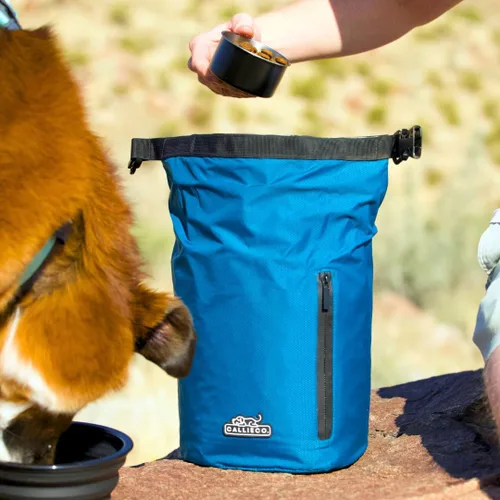 Vista 6 de Callieco Bolsa de Viaje para Comida de Perro con Cucharón de 1 Taza y Bolsillo Lateral con Cremallera Recipiente Impermeable para Almacenamiento