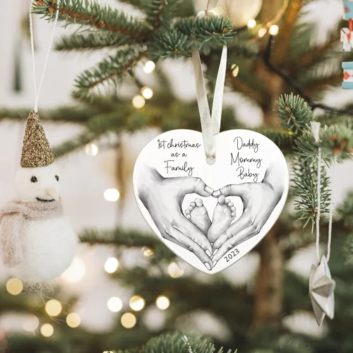 Vista 6 de Adornos de Navidad familiares 2023 – Regalos para mamá y papá por primera vez 2023, regalos para padres por primera vez, adorno de primera Navidad