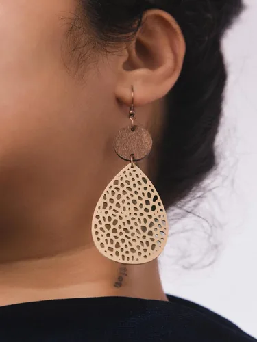 Vista 5 de MINACHI Bohemian Hollow Cut-Out Wood Leather Dangle Drop Earrings, Boho Chic Hippie Statement Jewelry Gift for Women
