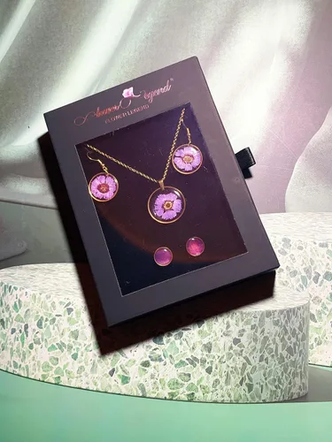 Vista 6 de FLOWER LEGEND Juego de aretes de plata esterlina 3 en 1 joyería de flores prensadas aretes de resina joyería de disfraz aretes colgantes