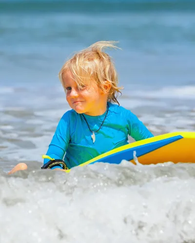 Vista 6 de Willit Camiseta de natación de manga larga para niños con protección solar UPF 50+, protección solar SPF de secado rápido