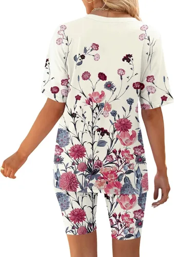 Vista 3 de 2 Piece Outfits for Women Dressy Short Sleeve T-Shirt Tops and Bottom Set High Waisted Floral Print Travel Outfits for Women