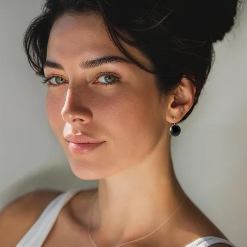Vista 2 de Aretes de Piedras Preciosas de Oro de 14K - Aretes de Oro Sólido - Aretes de Oro de 14K para Mujeres - Aretes Llamativos - Aretes Colgantes de Oro