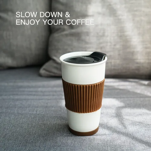 Vista 6 de Taza de café de viaje de cerámica de doble pared aislada con tapa deslizante, funda de silicona y portavasos incorporado, 10 fl.oz (Azul)