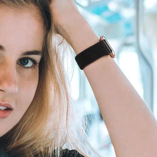 Vista 5 de Bandas de nailon para Fitbit Versa 2 - Pulseras deportivas de repuesto suaves y transpirables para mujeres y hombres Negro