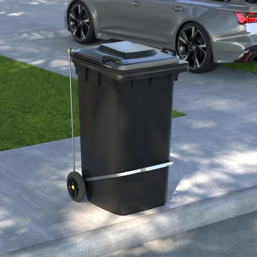 Vista 4 de Bote de basura rectangular con ruedas negras de 50 galones para exteriores con tapa y accesorio de paso, eliminación manos libres para uso comercial