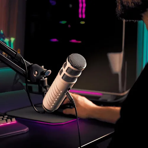 Vista 2 de Rode Podcaster Micrófono dinámico USB