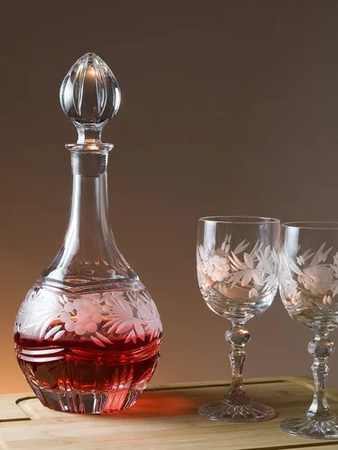 Vista 3 de Barski - Corte a mano - Boca soplada - Cristal - Decantador de vino - Con diseño rosa - 32 oz. - Hecho en Europa
