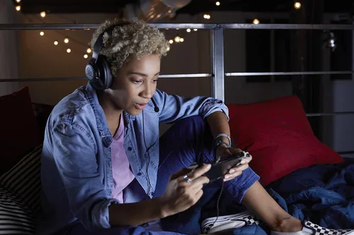 Vista 9 de JBL Quantum 300 - Auriculares con cable para juegos con software JBL Quantum Engine, color negro (renovado)