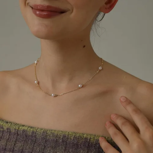 Vista 5 de Collares de perlas para mujer, gargantilla de perlas chapadas en oro de 14 quilates, collar de perlas de oro delicado, gargantilla de oro simple