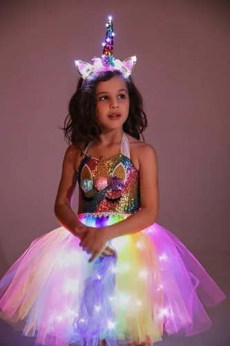 Vista 4 de Viyorshop Disfraz de unicornio para niña, vestido de tutú de unicornio con luz LED para disfraces de fiesta de Halloween