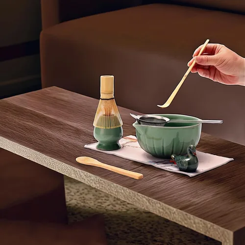 Vista 6 de Accesorio de ceremonia de matcha, batidor de matcha glaseado temmoku, cuchara tradicional (chashaku), cuchara de té, soporte para batidor, 1 tazón