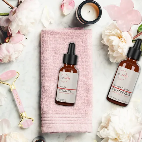 Vista 5 de SILKTÁGE Japanese Fusion Oil - Suero facial Pure Glow, Camellia, suero Yuzi brillante para piel seca, líneas finas, tono de piel desigual y tez