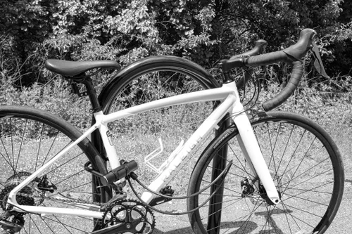 Vista 6 de Kryptonite Candado en U para bicicleta con cable de acero trenzado, cerradura antirrobo en U de alta seguridad, grillete de 0.472 in y cable