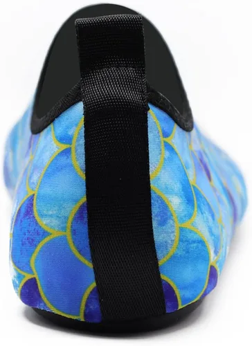 Vista 5 de Valennia Zapatos de agua para hombre y mujer, sin cordones, de secado rápido, ligeros, calcetines acuáticos para playa, natación, yoga, deportes al