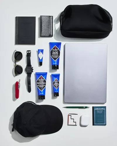 Vista 11 de Jack Black Men's Skincare Kit, Men's Gift Set, Travel-Ready