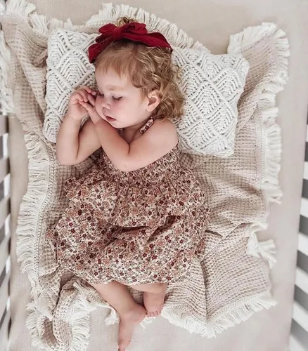Vista 15 de MA&BABY Conjunto familiar de verano de 0 a 6 años a juego para hermanas, vestido de hermanas, camisa para hermano, lindo estampado floral