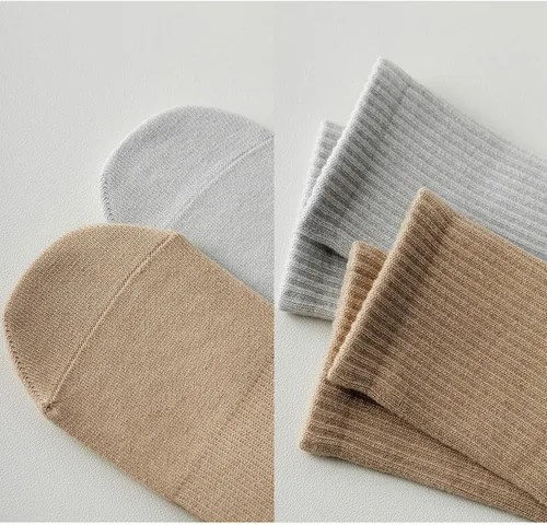 Vista 3 de JUCHYDii Calcetines de yoga con empuñaduras para mujer, calcetines antideslizantes de agarre largo para pilates, barras, entrenamientos y hospital
