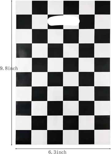 Vista 3 de LYT 30 bolsas de regalo de auto de carreras a cuadros en blanco y negro, suministros de fiesta de cumpleaños para niños, bolsas de regalo