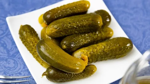 Vista 3 de Encurtidos estilo húngaro, 2 frascos, peso neto, 24 onzas (23.99 oz)