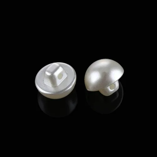 Vista 5 de AMORNPHAN 100 botones redondos blancos de perlas de resina de 0.551 in con forma de hongo con agujero para coser ropa, vestido, suéter