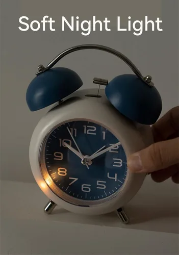 Vista 4 de TXY Reloj despertador, reloj analógico de mesa de escritorio de metal de 4 pulgadas, silencioso con luz nocturna para dormitorio, hogar, oficina