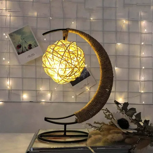 Vista 2 de Ulalaza Lámpara LED de alambre de cobre, adornos de hierro forjado, luz nocturna, dormitorio creativo, estilo nórdico, retro, decoración de viento
