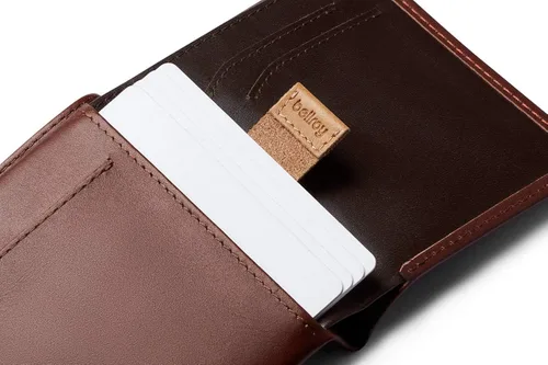 Vista 3 de Bellroy Note Sleeve, ediciones RFID disponibles, billetera de cuero fino (máx 11 tarjetas y dinero).