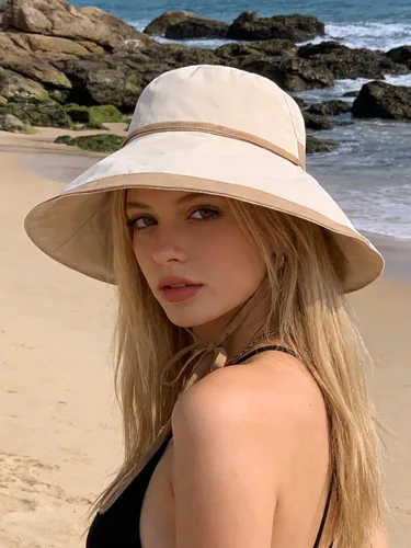 Vista 3 de Sombreros de verano para mujer, protección UV, sombrero de playa plegable de ala ancha con cuerda resistente al viento
