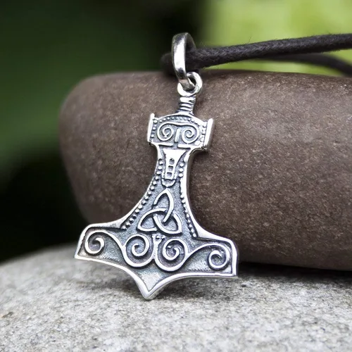 Vista 2 de 925 Sterling Silver Thors Hammer Necklace Handmade Replica - Mjolnir Pendant Necklace with Triquetra - Celtic Norse Nordic Viking Jewelry for Men