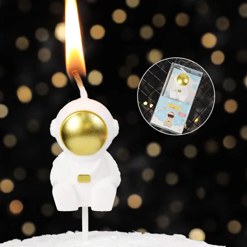 Vista 3 de Vela de cumpleaños con forma de astronauta, velas de cumpleaños temáticas del espacio exterior, decoración de pastel de astronauta (dorado)