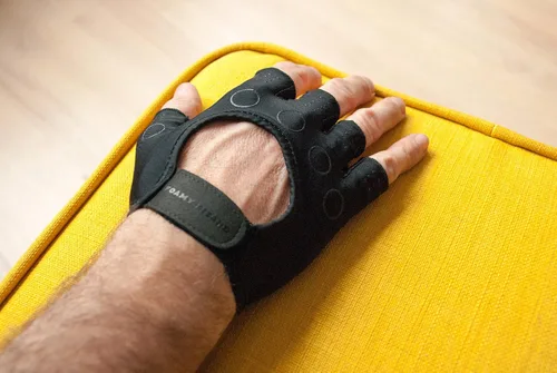 Vista 9 de Hexotech Pro Gamer Guantes tácticos antisudor sin dedos para control de agarre perfectos para Xbox Series X, PlayStation 5 Dualsense