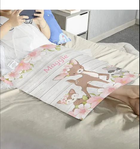 Vista 5 de Manta de bebé personalizada de animales del bosque floral rosa con nombre para niñas y niños, mantas personalizadas para guardería, regalos