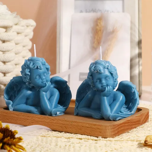 Vista 4 de Nuanchu Eclectic Angel Decor - 2 velas veganas de cera perfumada de soja en blanco y rosa para decoración moderna de dormitorio (azul lago)