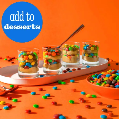 Vista 7 de M&M'S Caramelos de chocolate con leche, tamaño de fiesta, bolsa de 38 onzas