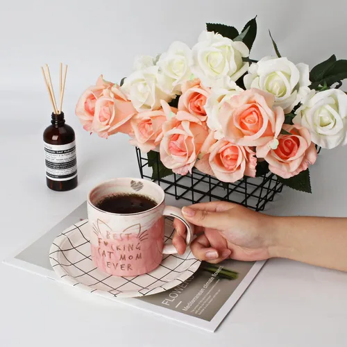 Vista 4 de Regalos para mamá de gato para mujeres, taza de café Crazy Cat Lady regalo para amantes de los gatitos, mamá, hija, hermana, tía, esposa, mejores